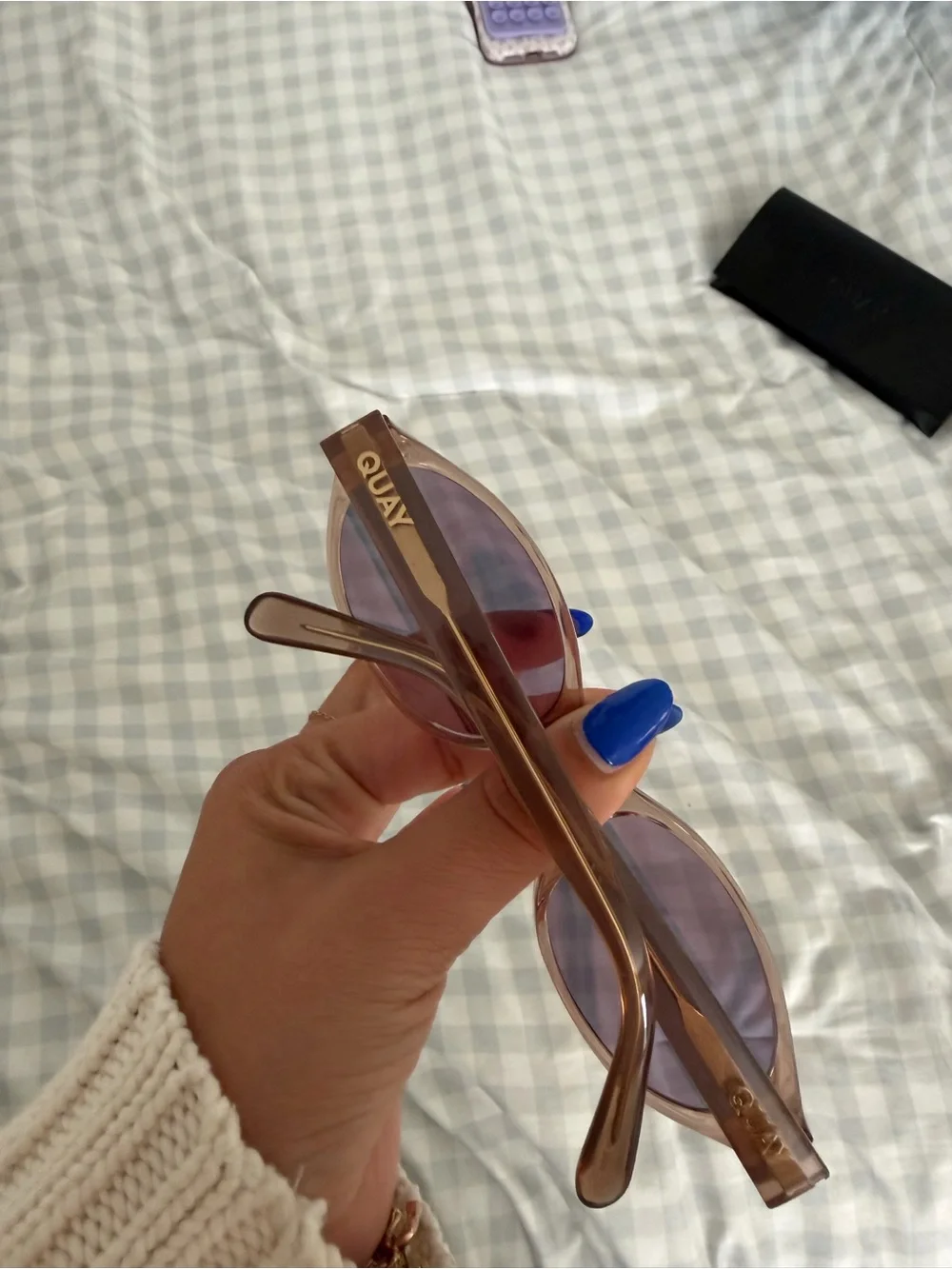 Quay Australia Rose-Tinted Oval Sunglasses